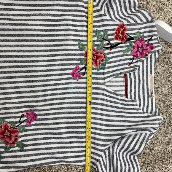 Soft Surroundings Embroidered Floral Boho Beachy Summer Tunic Stripe Top Medium - Picture 6 of 15